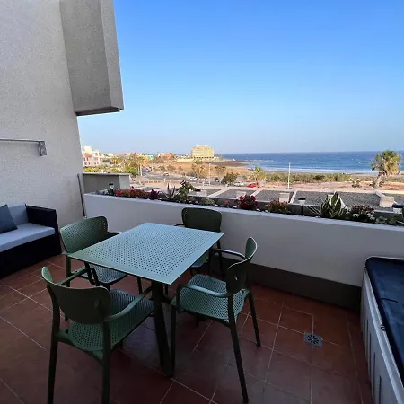 شقة Seafront Medano Marina View *